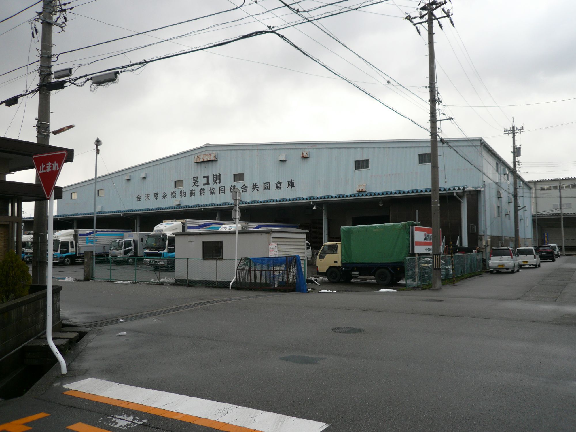 石川県野々市市稲荷