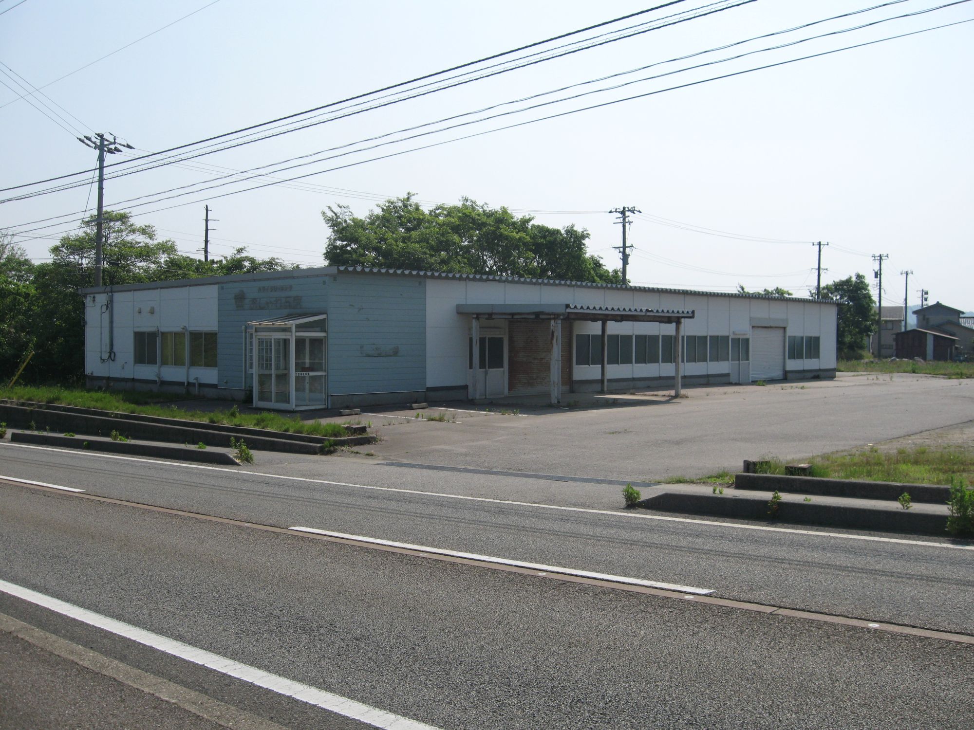 石川県かほく市遠塚