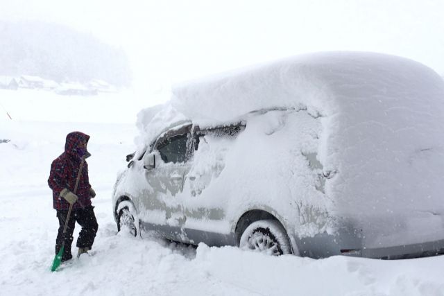 月極め駐車場の除雪は誰がすべきなのか？