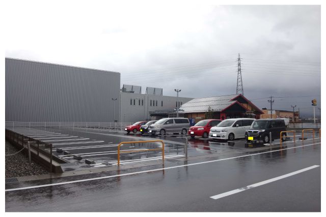 白山市横江町に月極め駐車場が新着しました。