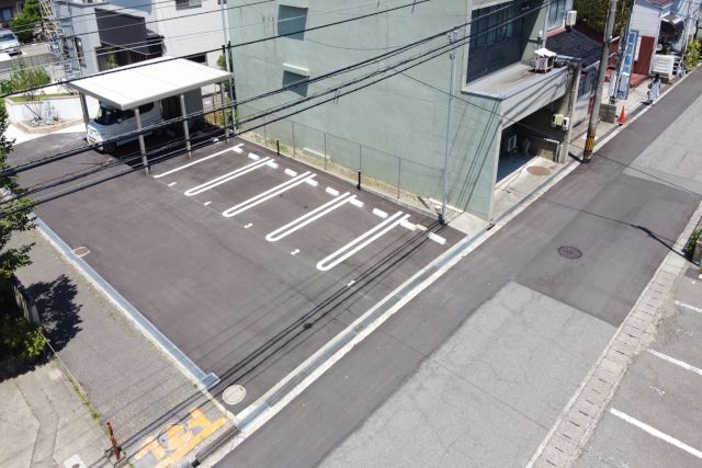 石川県金沢市米泉町７丁目に月極め駐車場が新着しました。