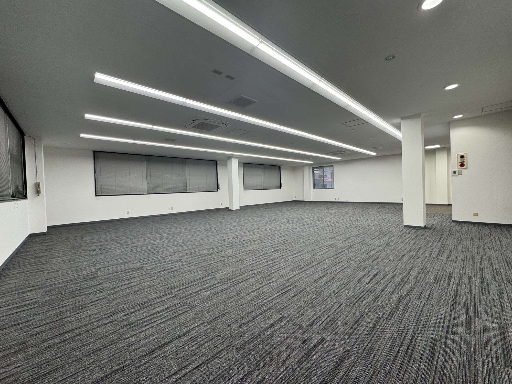 石川県金沢市にございます一棟貸しオフィスビルの資料を更新しました。