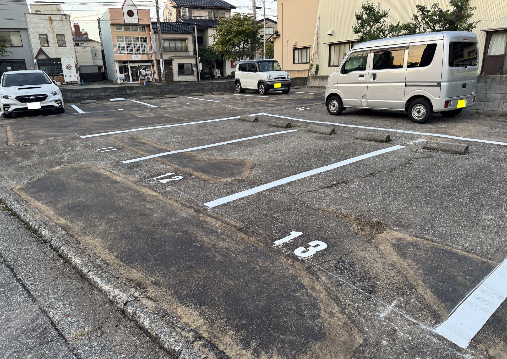 【金沢三社町月極め駐車場】に空き予定が出ました。